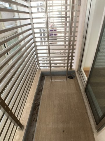 神戸市中央区中山手通１丁目の賃貸マンションのバルコニー