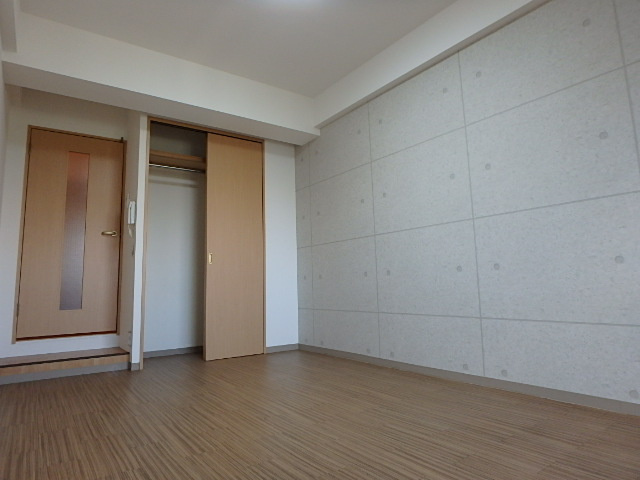 神戸市中央区八雲通２丁目の賃貸マンションの居間・リビング