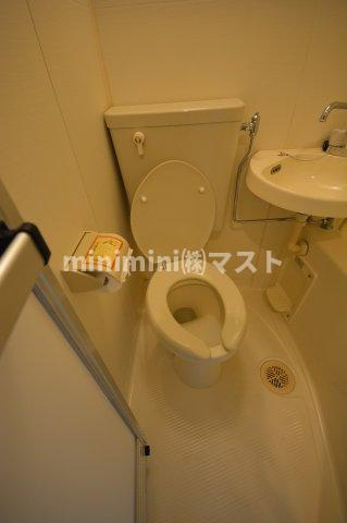 大阪市天王寺区北河堀町の賃貸マンションのトイレ