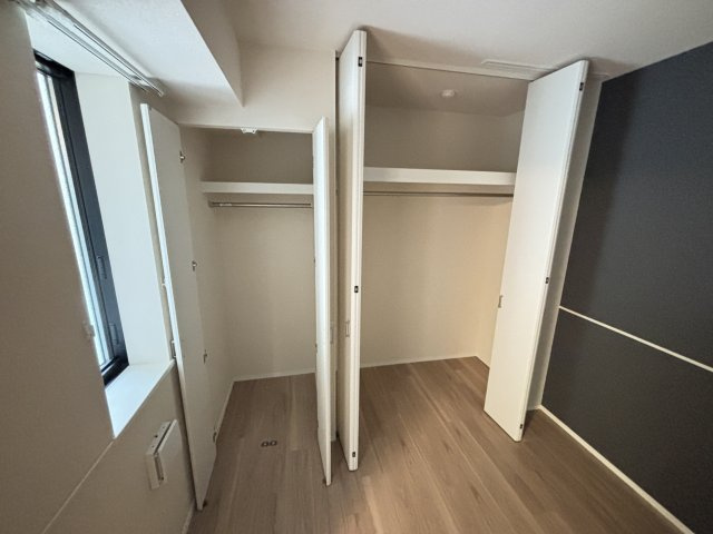 西宮市高木東町の賃貸マンションの収納