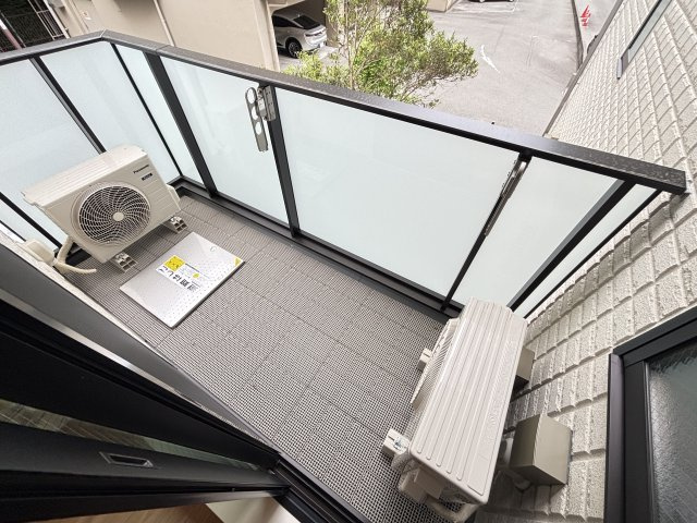 西宮市高木東町の賃貸マンションのバルコニー
