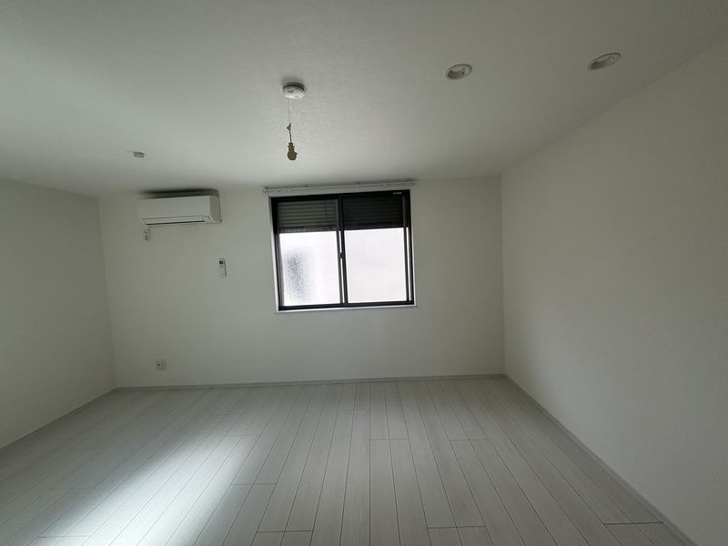 UVAS三軒茶屋の洋室