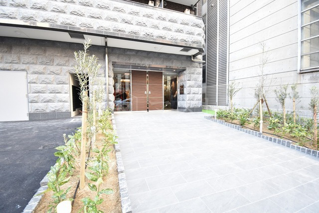 大阪市天王寺区生玉町の賃貸マンションのエントランス