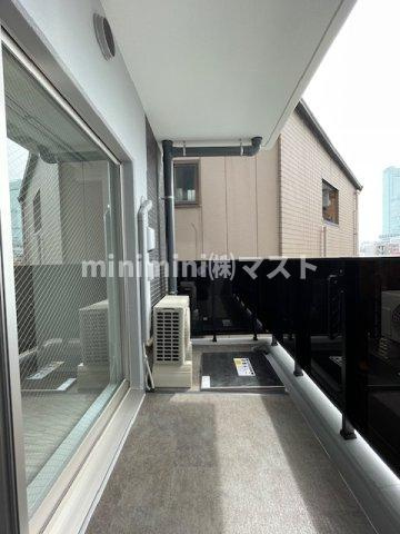 大阪市天王寺区寺田町２丁目の賃貸マンションのバルコニー