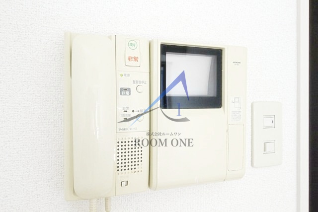 アヴィニティー銀座東のセキュリティ|モニター付きインターホンです。