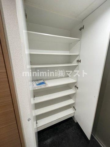 大阪市天王寺区国分町の賃貸マンションの収納|他号室参考写真です