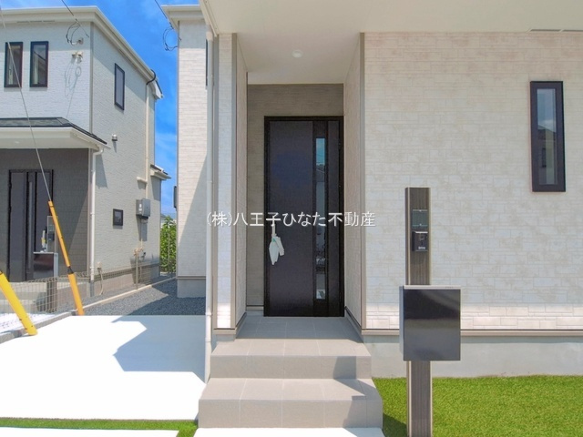 『八王子市新築戸建て』八王子市弐分方町724-5【仲介手数料無料】　１０期の外観|～仲介手数料無料☆八王子ひなた不動産～八王子市弐分方町　新築戸建て