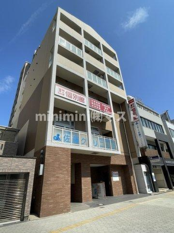 大阪市天王寺区六万体町の賃貸マンションの玄関
