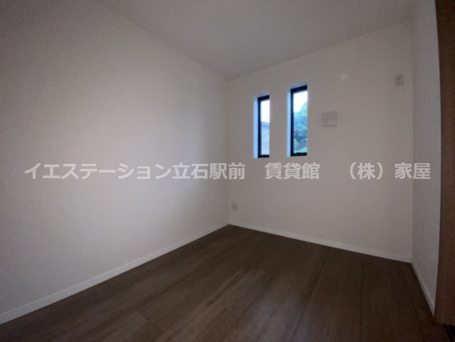 コンフォルディアの洋室