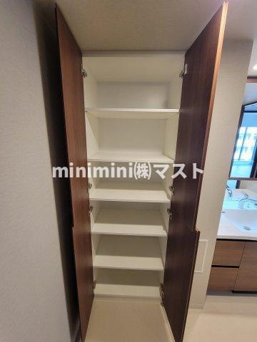 大阪市天王寺区筆ケ崎町の賃貸マンションの収納