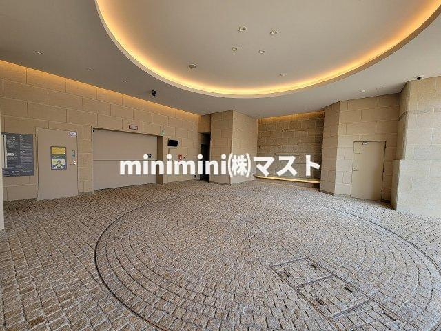 大阪市天王寺区筆ケ崎町の賃貸マンションの駐車場