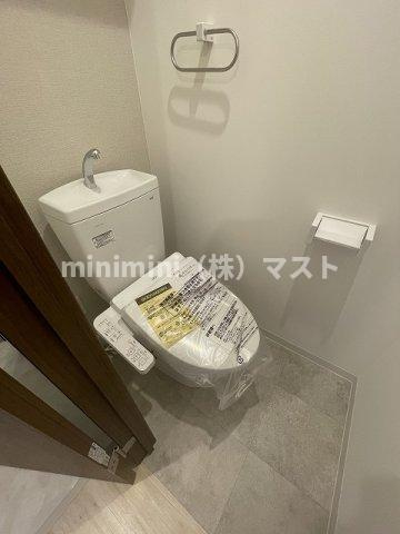 大阪市天王寺区東上町の賃貸マンションのトイレ