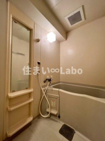 ピュアドームガーランド博多の浴室|同建物別部屋参考写真