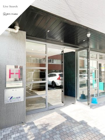 福岡市博多区博多駅南３丁目の賃貸マンションのエントランス
