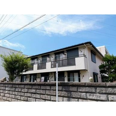 ハイツアヅミノの外観