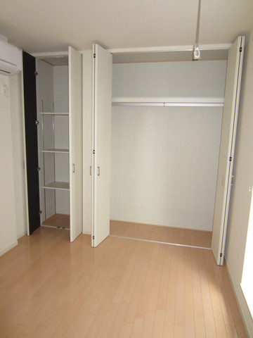 ラティフォリア市ヶ谷の収納|★壁面クローゼット★