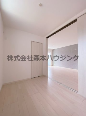 【洋室】 | 　Tio Alba | 個人の部屋や寝室として使える洋室です