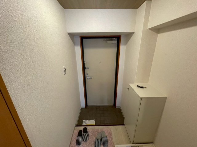 アーデン新大阪の玄関