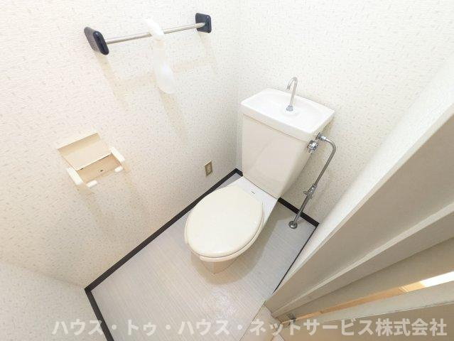メゾン柏ウエストB棟のトイレ