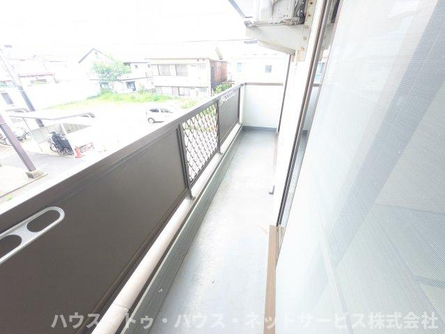 メゾン柏ウエストB棟のバルコニー