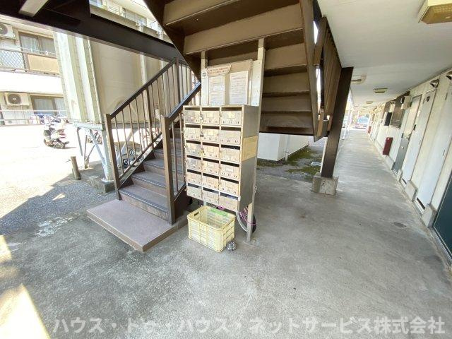 メゾン柏ウエストB棟のロビー