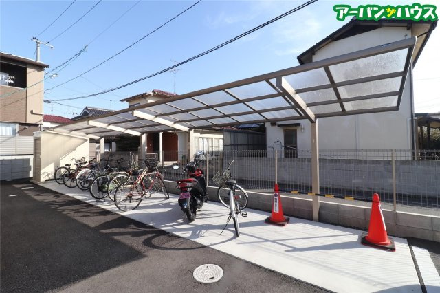 フルーリー中撫川 B棟のその他共用部分