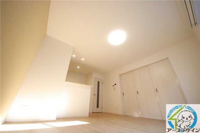 Casa Gluckの居間・リビング|※類似部屋