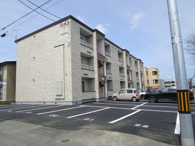 entr’eeの駐車場