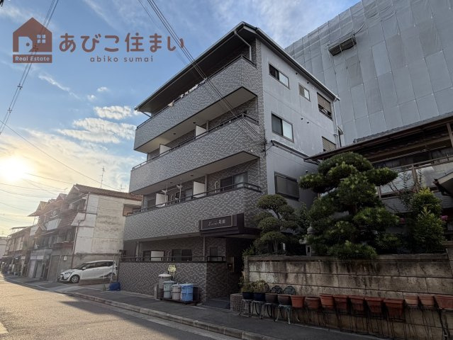 メゾン苅田の外観