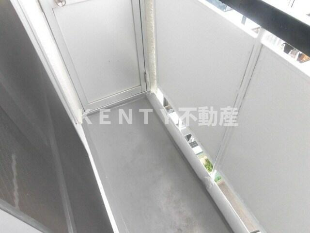 【バルコニー】 | 青葉マンション２号館 | 外からの目が気にならないバルコニーで洗濯物が干せます
