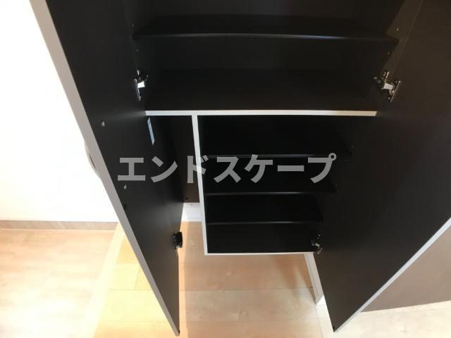 ＨＣ８６の収納|下駄箱
高崎、前橋のお部屋探しはエンドスケープまで！お客様の理想お聞かせ下さい♪