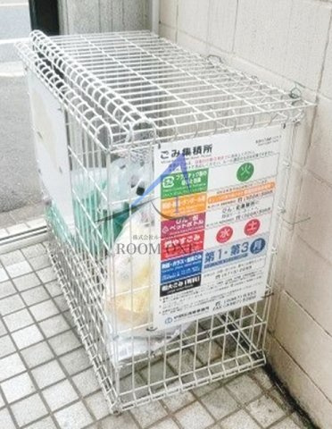 ＣＯＭＭＯＮ　　Ｍのその他共用部分|敷地内ごみ置き場です。