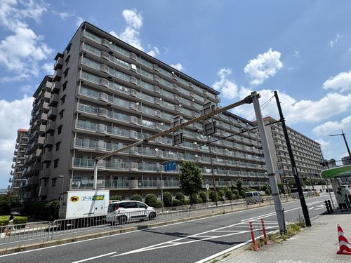 ハイツ新森小路の外観