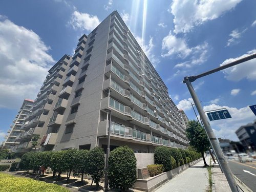 ハイツ新森小路の外観