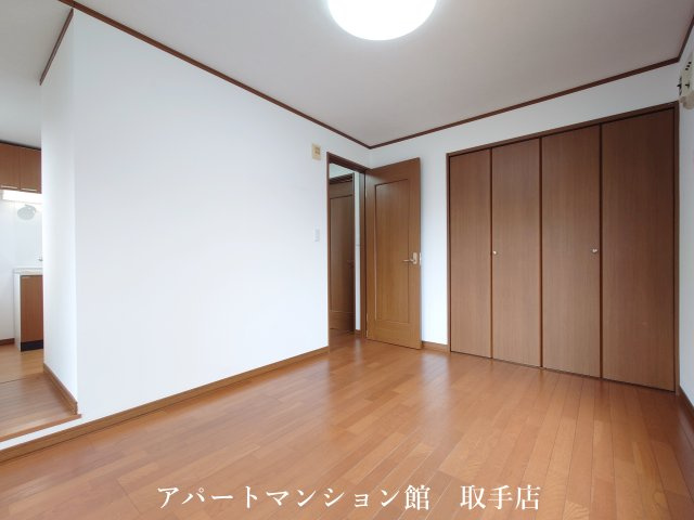 スカイハイツBの居間・リビング