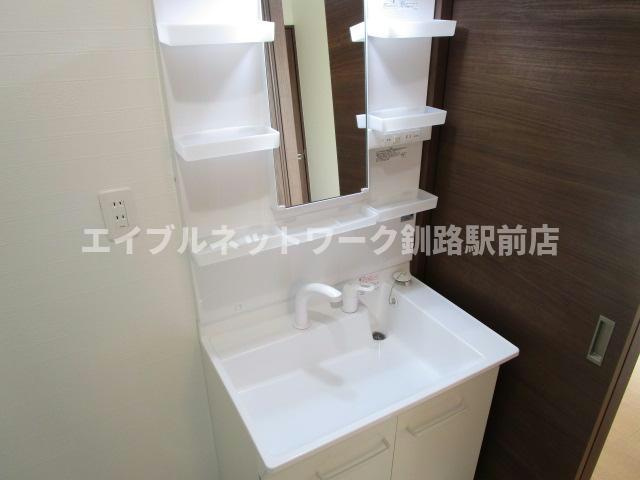 uRBAN釧路の洗面所