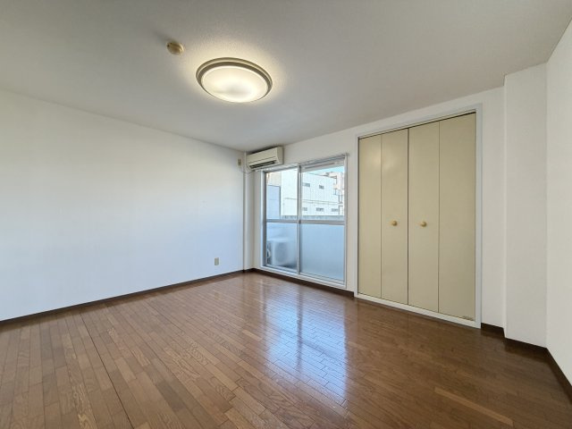 グルパ住吉大社の洋室