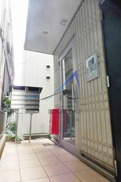 シオン　ド　エンドーのエントランス|エントランスです。