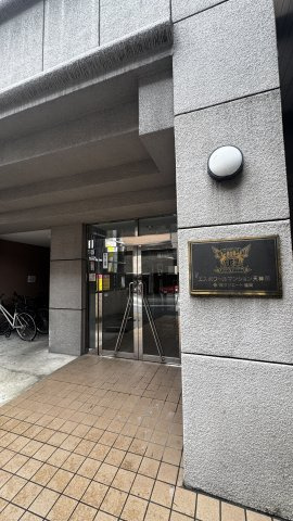 エスポワールマンション天神南のエントランス