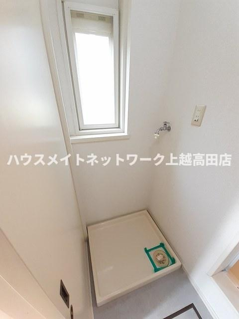 ハイツひばりのその他|洗濯機置場
