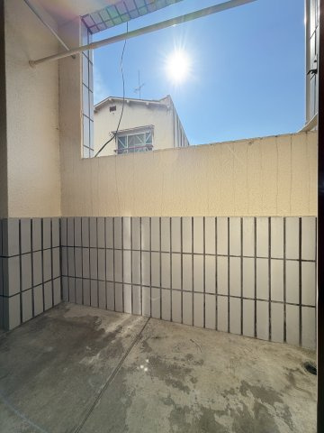 ドムール帝塚山のバルコニー