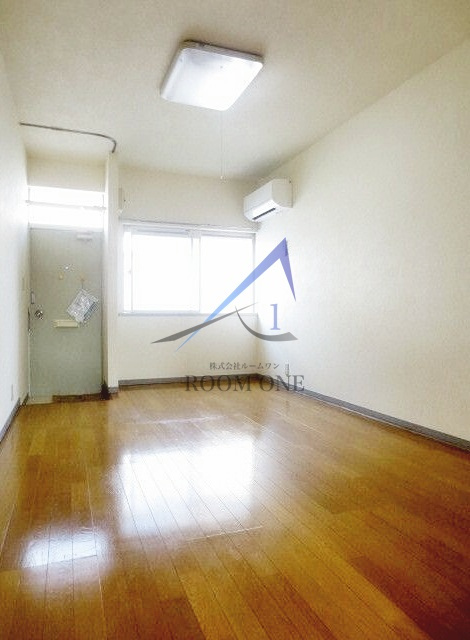 コーポサウスヒルの居間・リビング|洋室のお部屋です。