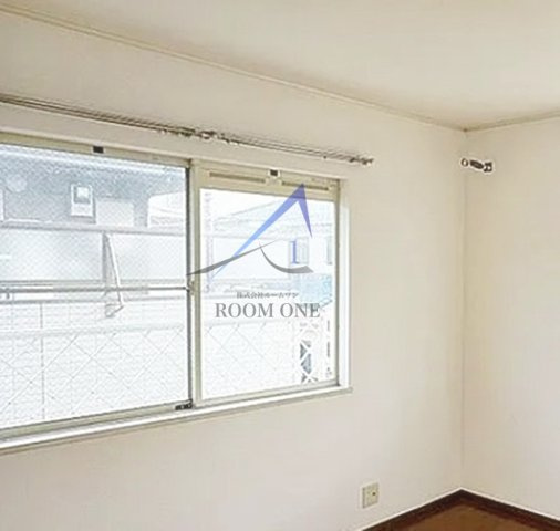 アプリコットの居間・リビング|洋室のお部屋です。