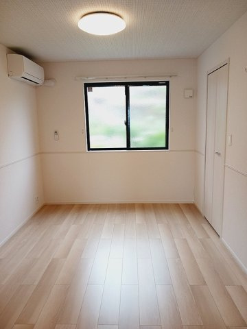 ＭＩＹＡＮＯＭＡＥ５５４の内装