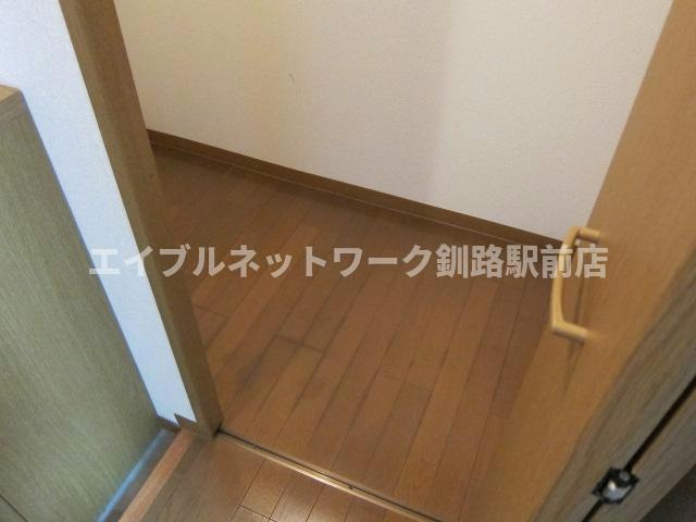 グリーンヒルズ（住吉）の玄関