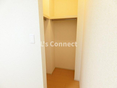 【収納】 | セントレア　ハイツ | ウォークインクローゼットでお荷物もすっきり収納。