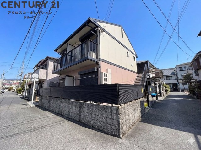 敷地内に居住者専用のごみ置き場があります