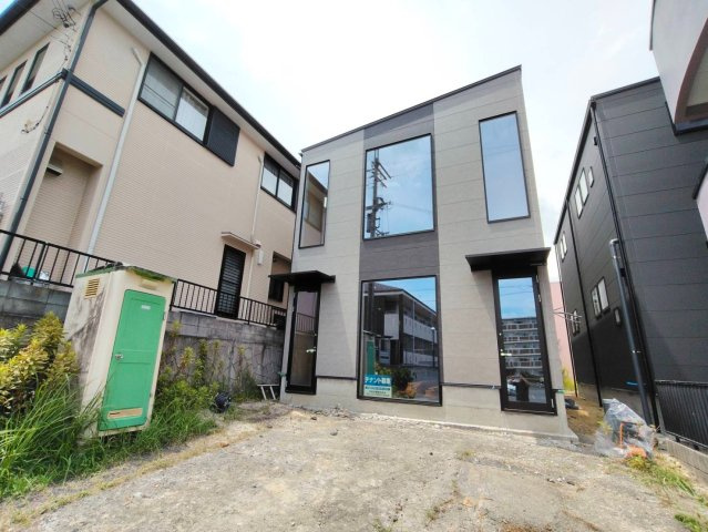 湖南市水戸町の事務所の外観