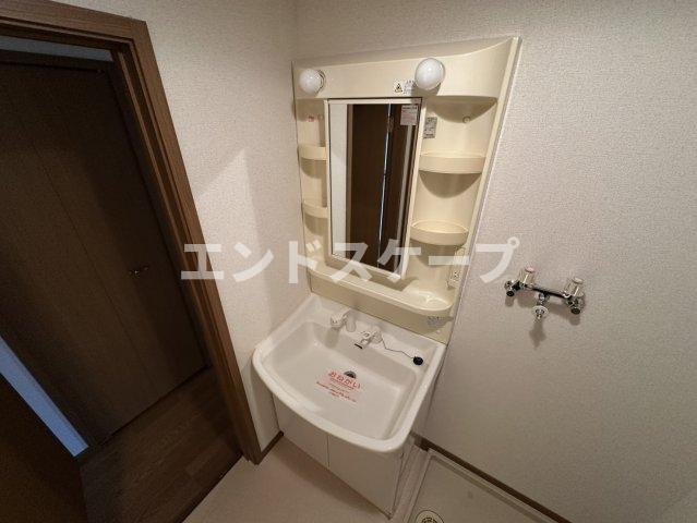 コムフォートワンの洗面所|高崎、前橋のお部屋探しはエンドスケープまで！お客様の理想お聞かせ下さい♪