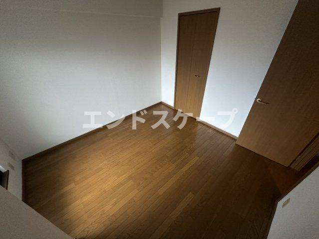 コムフォートワンの洋室|高崎、前橋のお部屋探しはエンドスケープまで！お客様の理想お聞かせ下さい♪